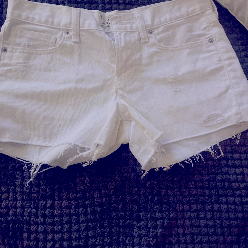 Lucky Brand The Cut Off  Jean Shorts 🌺 NWOT .